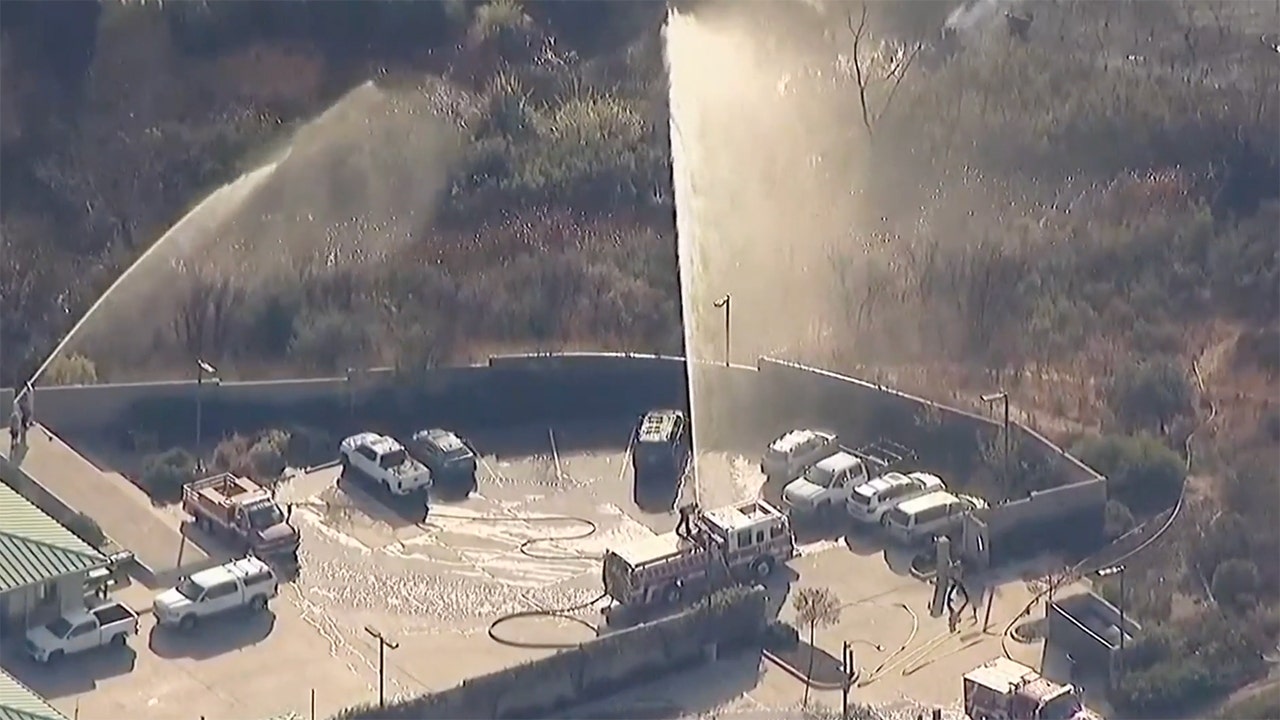 ‘Friars Fire’ breaks out near Fashion Valley Mall in San Diego, mandatory evacuation ordered