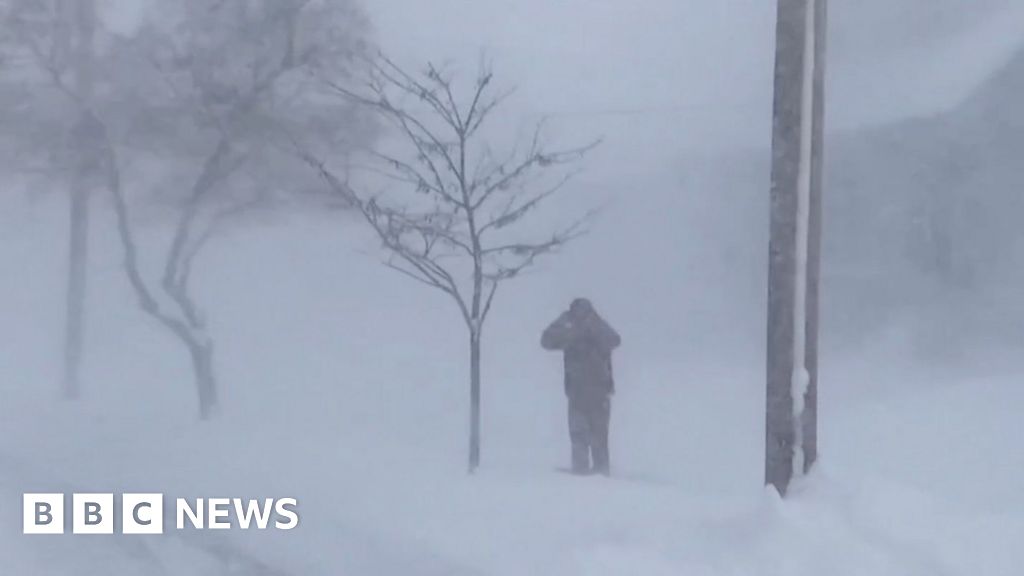 Snow blankets parts of New York and Nebraska