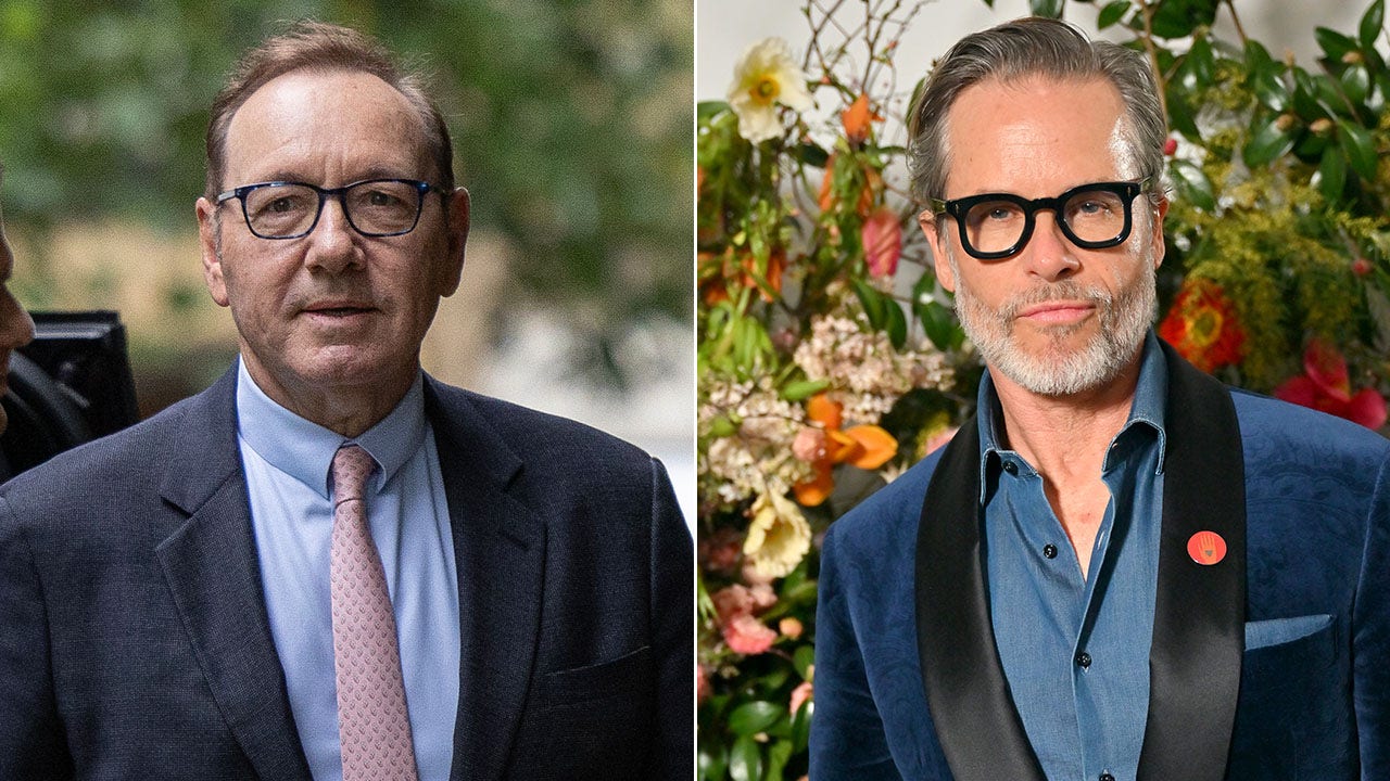 Guy Pearce claims he was ‘targeted’ by Kevin Spacey while filming ’90s movie