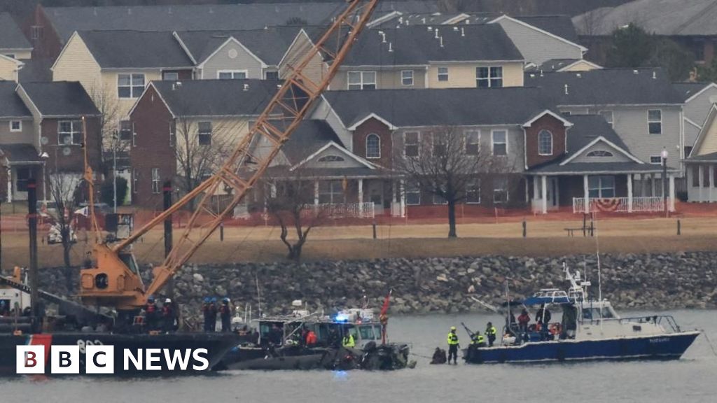 Helicopter black box recovered from Washington DC plane crash site