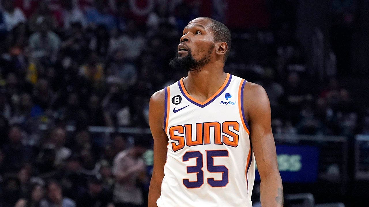 Kevin Durant says teams aren’t held to same ‘loyalty’ expectations as players are after stunning NBA trade