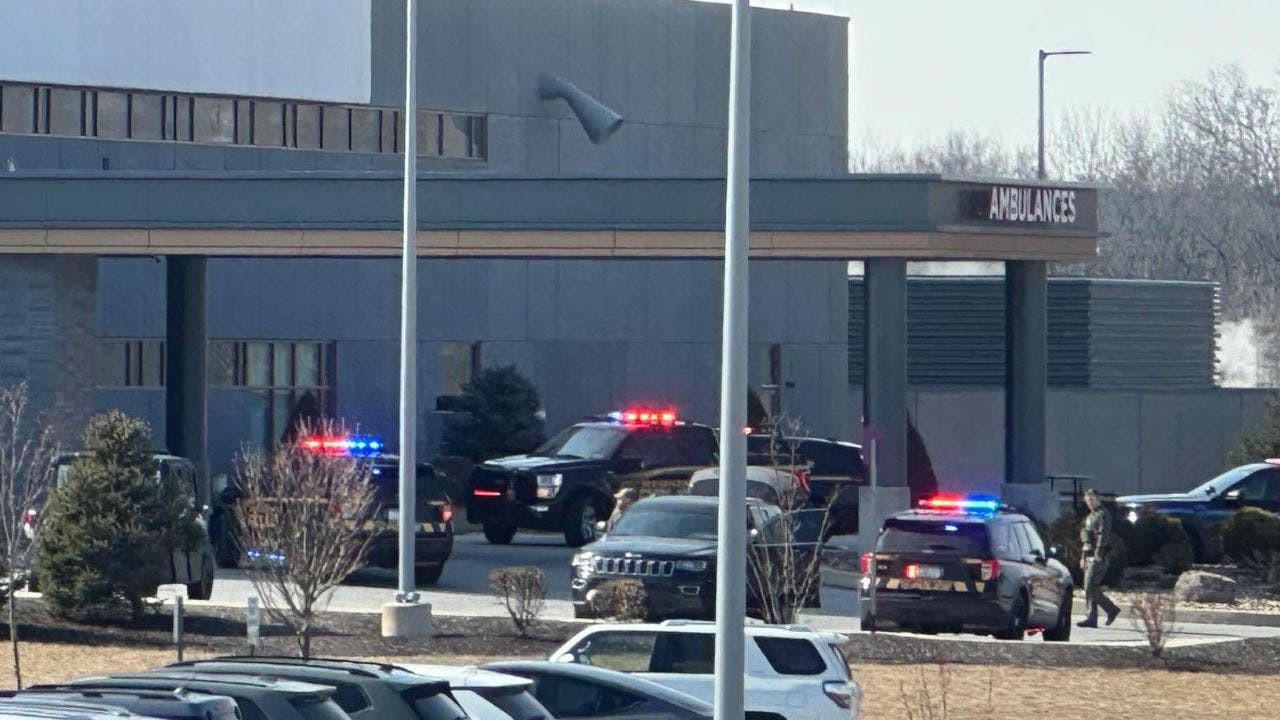 Pennsylvania hospital gunman after shots fired, officials say