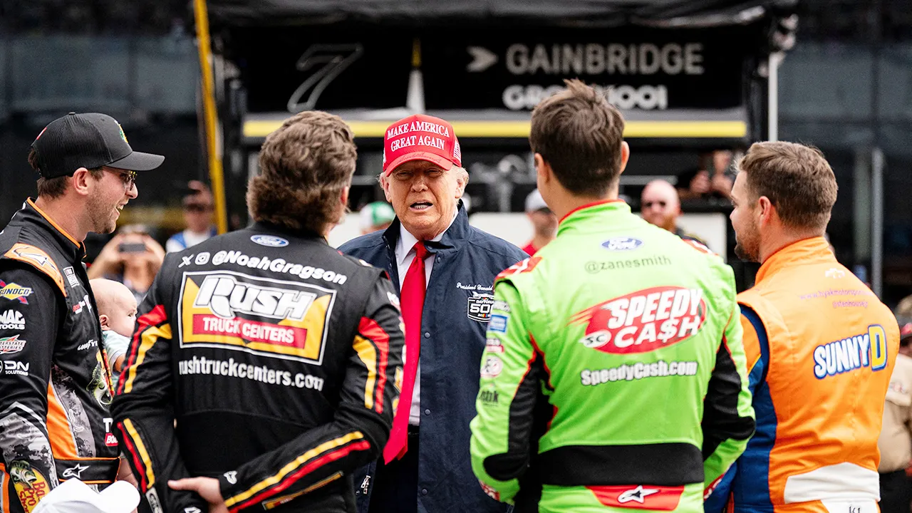 Trump makes special appearance at NASCAR’s Daytona 500 and more top headlines