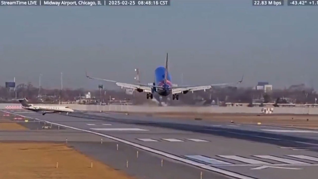 Chicago Midway near miss: Sun glare may have been a factor, NTSB says