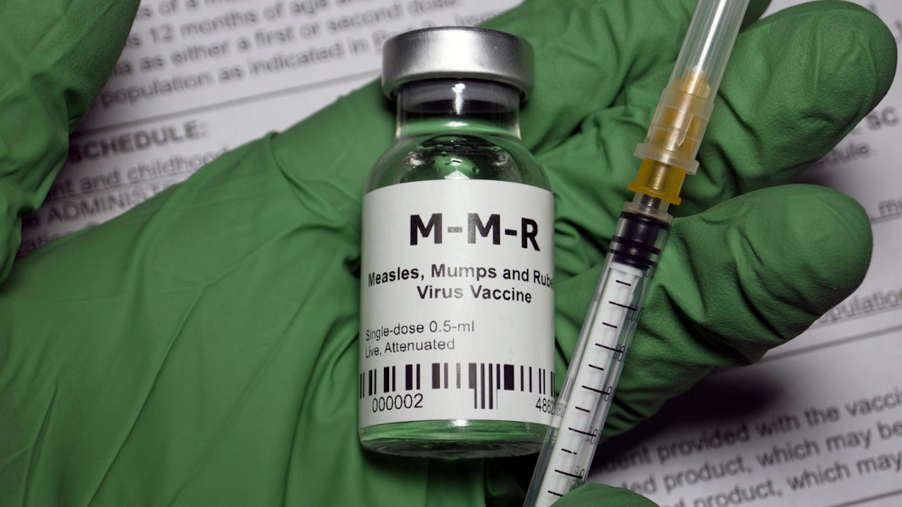 Experts push vaccines as measles outbreak hits multiple states