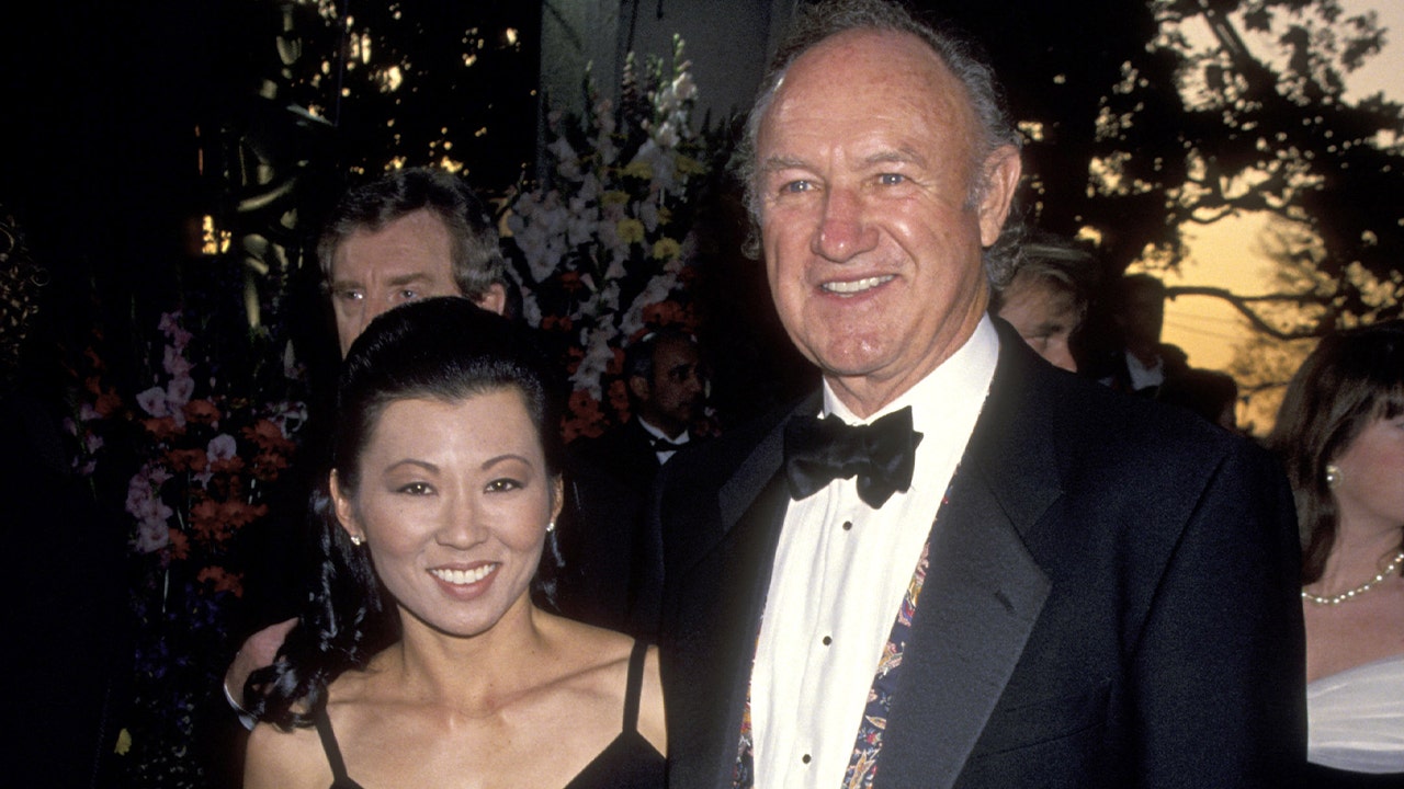 Gene Hackman, Betsy Arakawa deaths ‘could be a similar timeframe’: fire chief