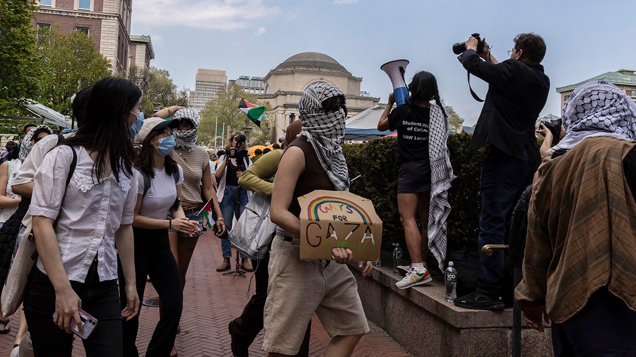 Columbia’s anti-Israel protesters say Trump pulling $400M in grants from university is a ‘scare tactic’