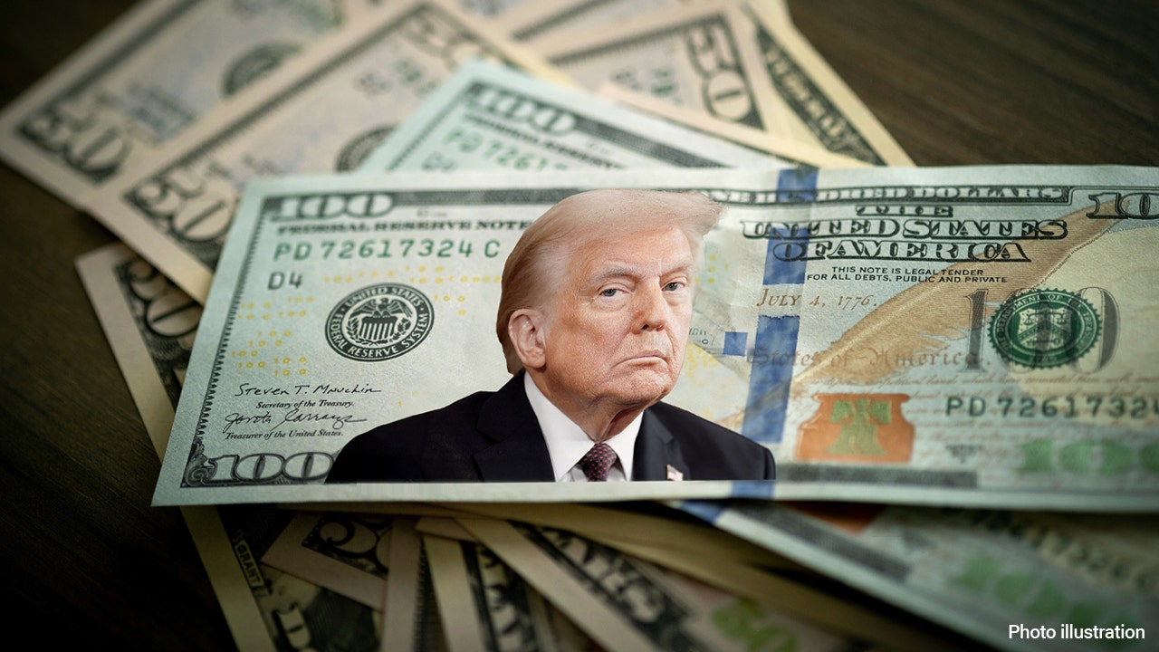 Trump honored with House GOP bill to put his face on $100 note