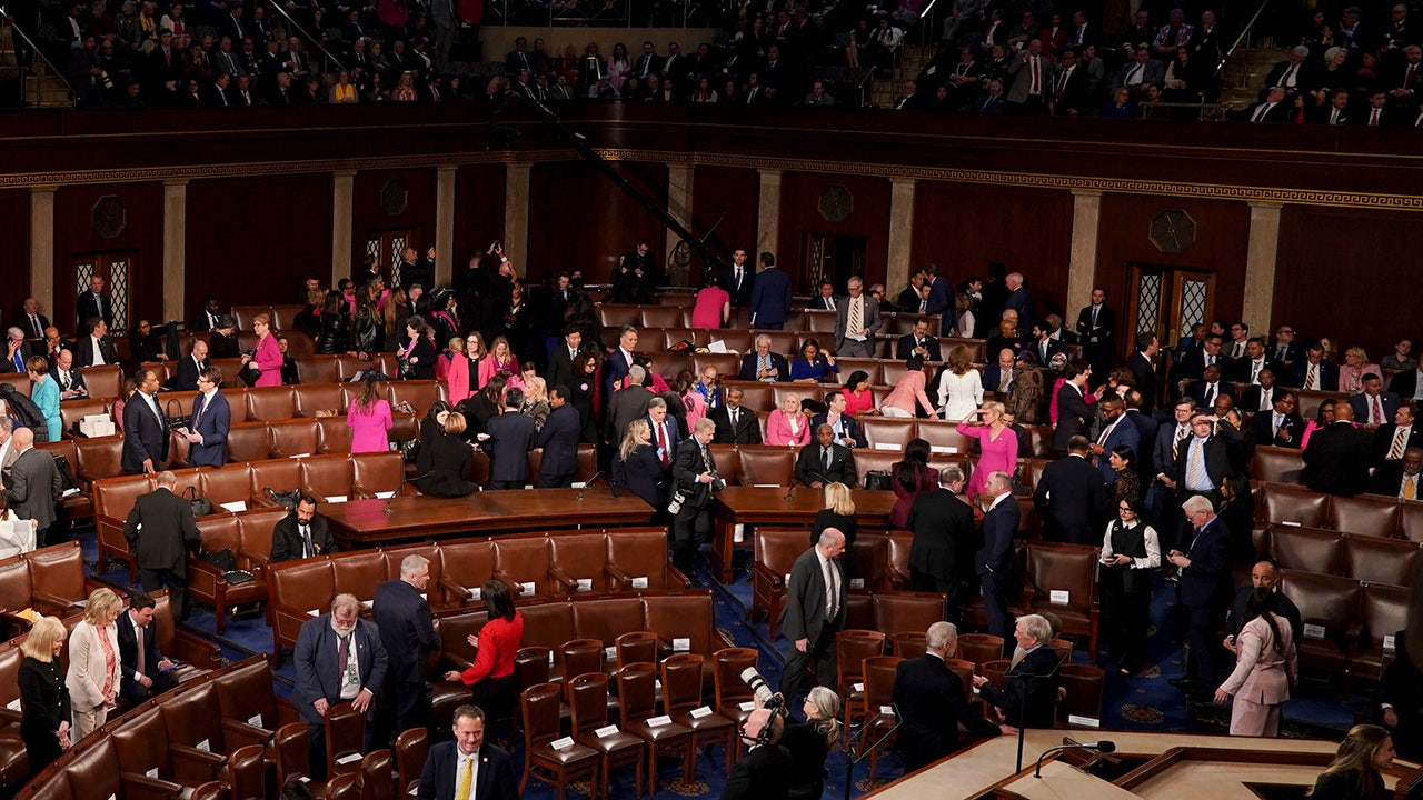 Trump kicks off ‘Renewal of the American Dream’ address before joint session of Congress