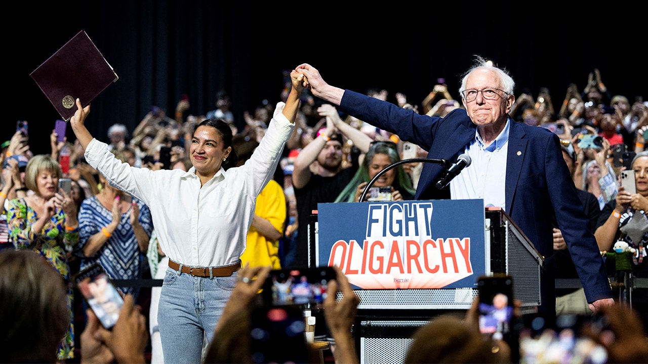 Bernie Sanders denies trying to start third party