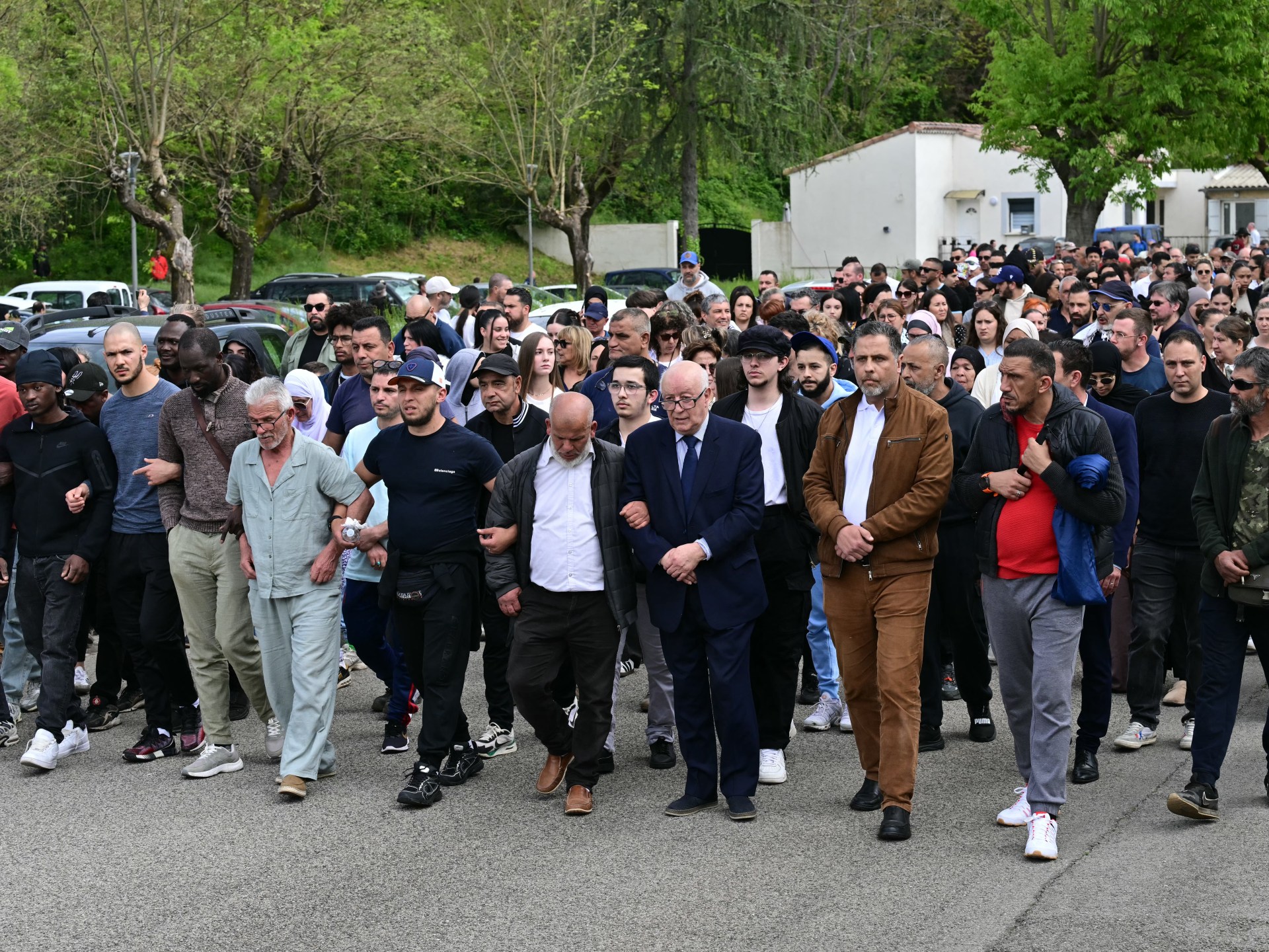 Suspect in France mosque attack that killed Malian man on the run | Crime News