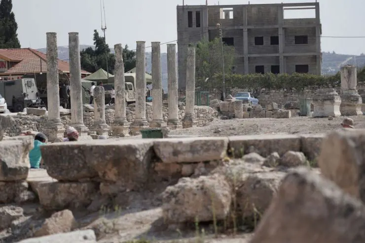 Biblical history in Holy Land under threat as archaeologists face blacklisting