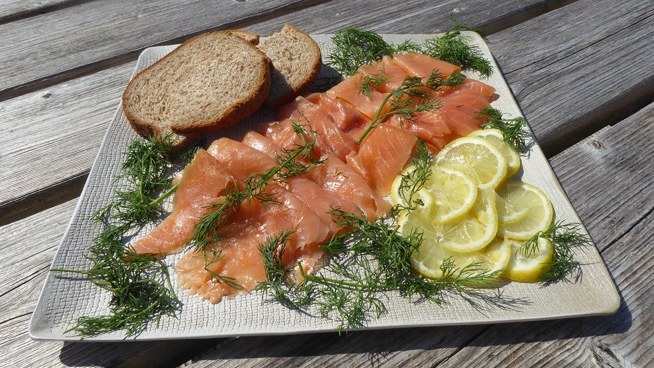 Food business can be free to right couple willing to move to Scottish island