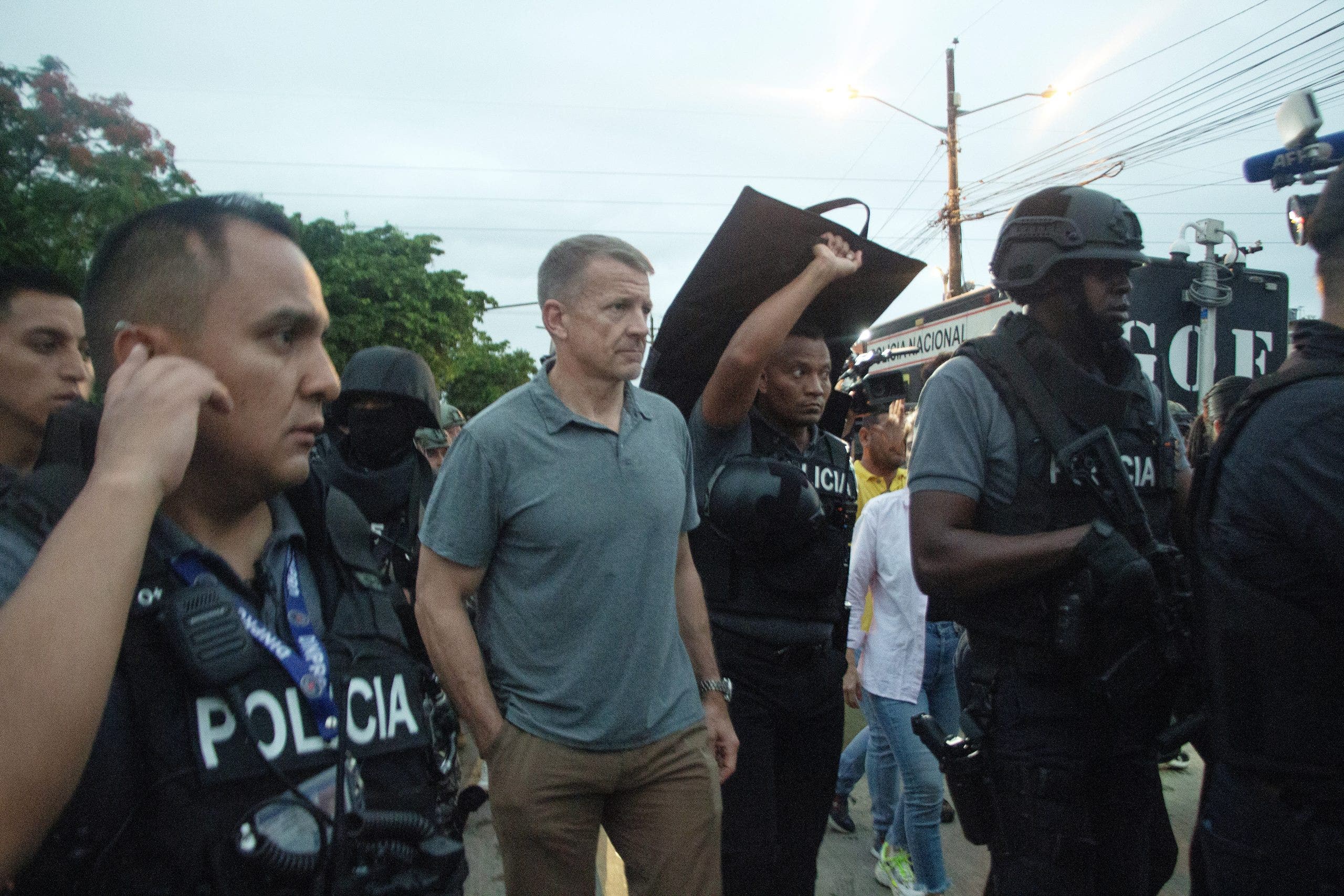 Former Blackwater founder Erik Prince advising Haiti in fight against violent gangs