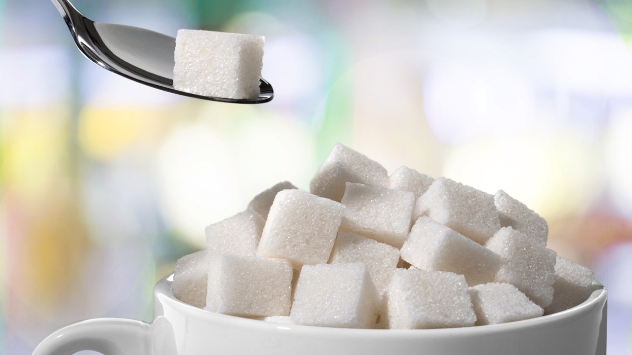 Health leaders warn of effects of Americans consuming too much sugar