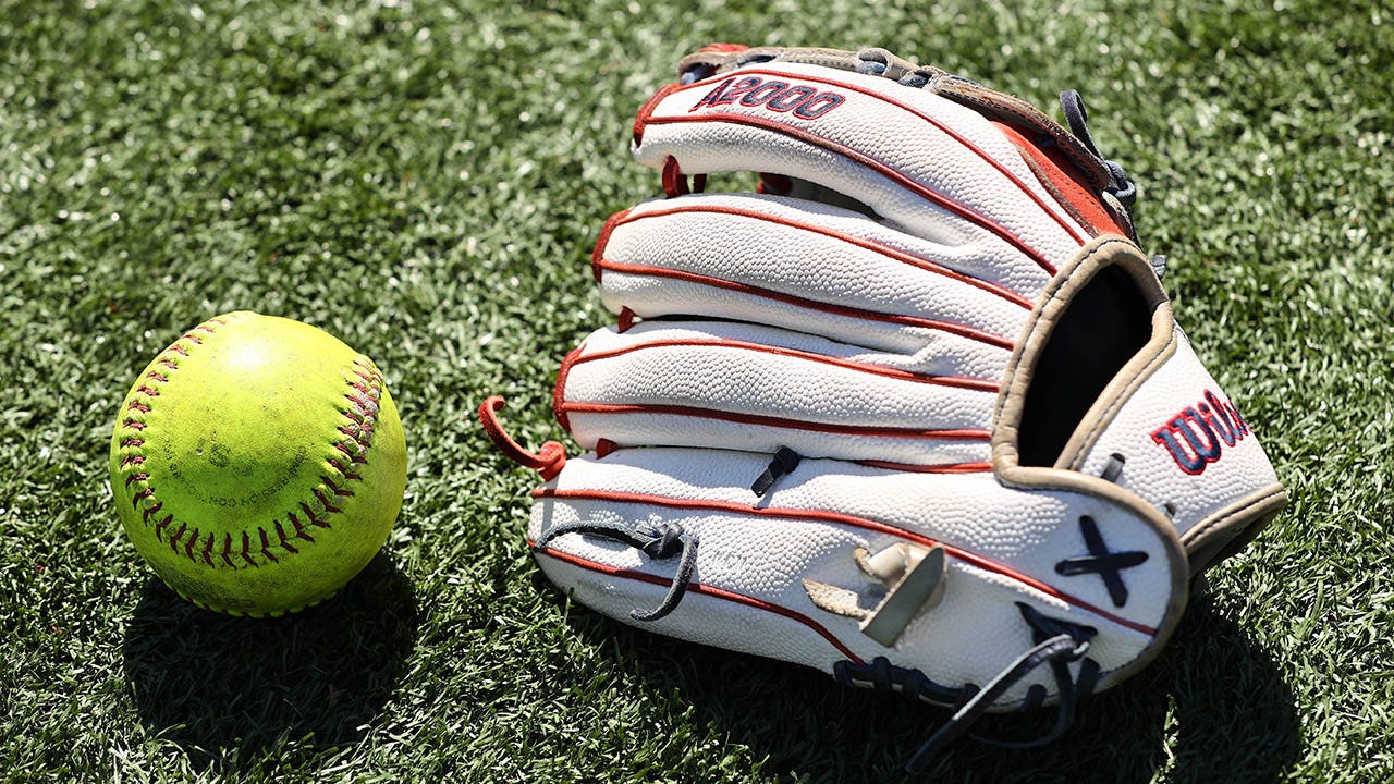 Minnesota softball: Father cries foul over transgender player