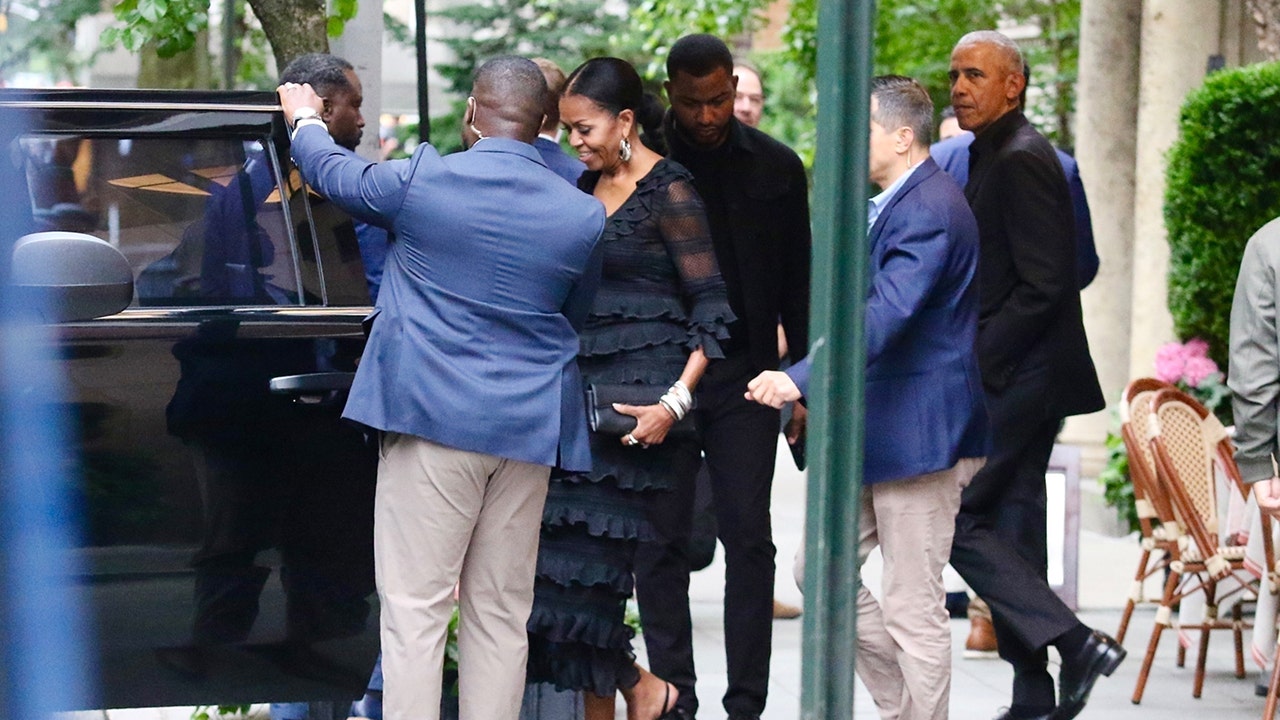 Obamas make first public appearance in six months with ‘concerning’ body language