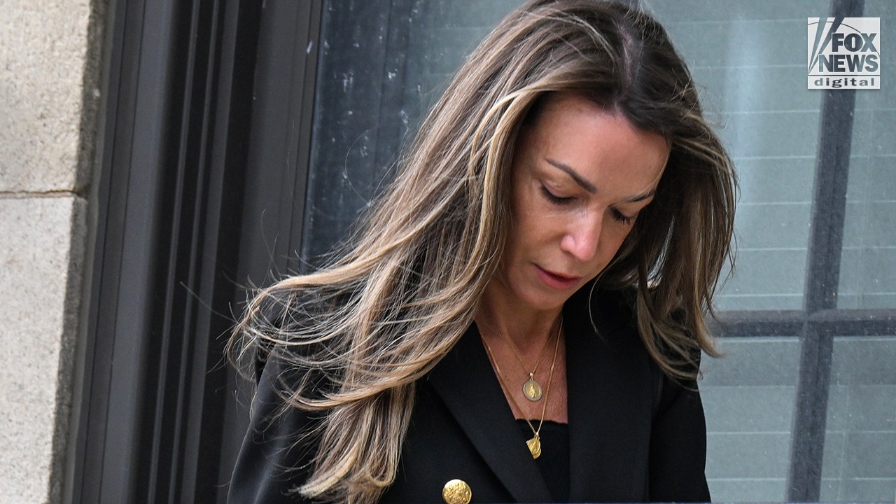Karen Read trial: Plow driver testifies he saw no body at Boston cop death scene