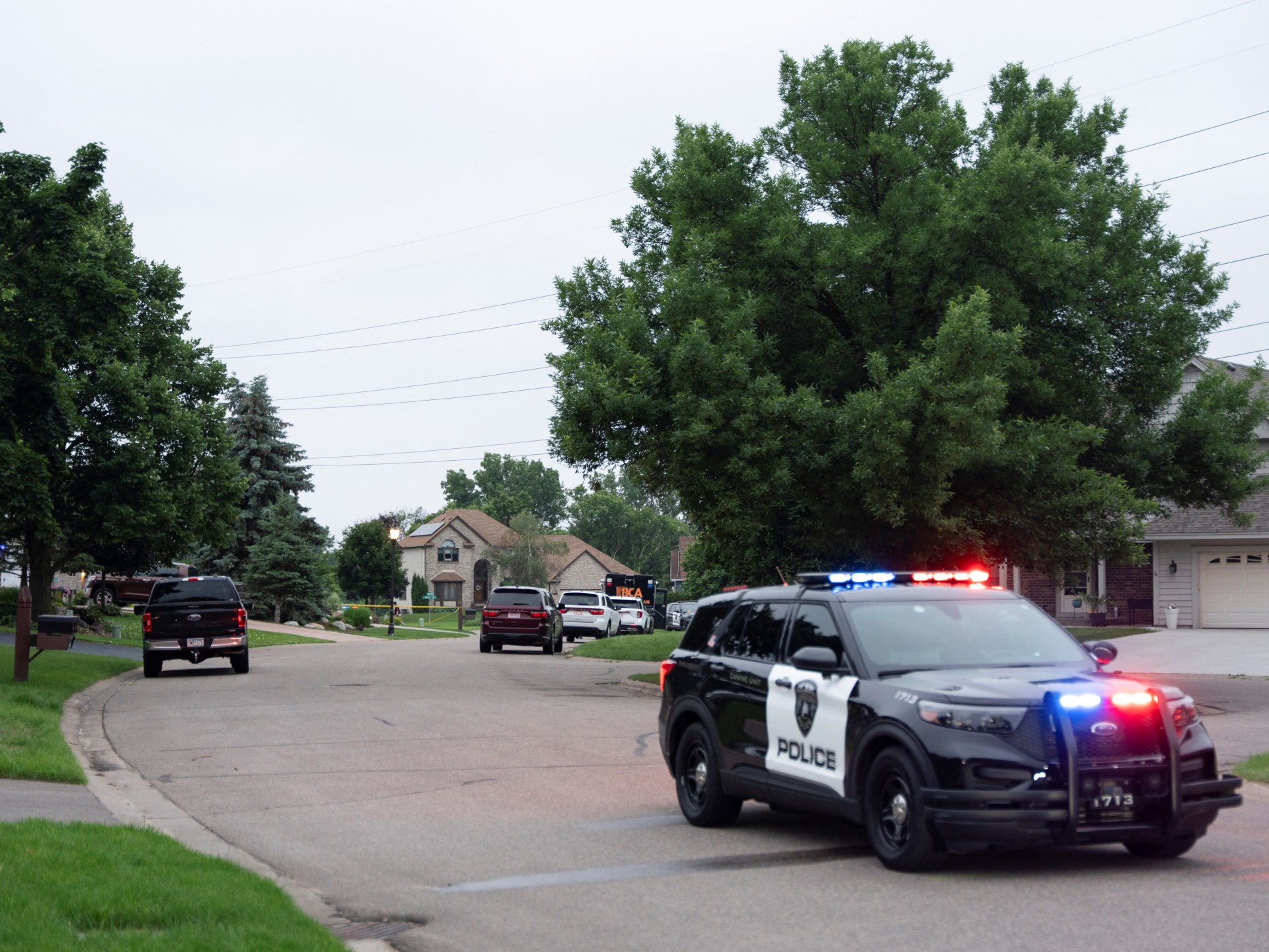 Manhunt under way in US for suspect who shot Minnesota lawmakers | Gun Violence News